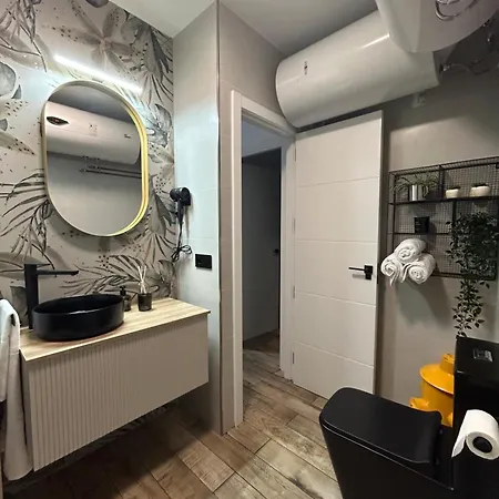 Gongora Con Parking Apartment *